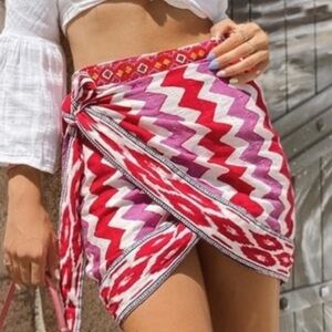 ZARA Printed Sarong Skirt with Beaded Detail Size L (item #A08)